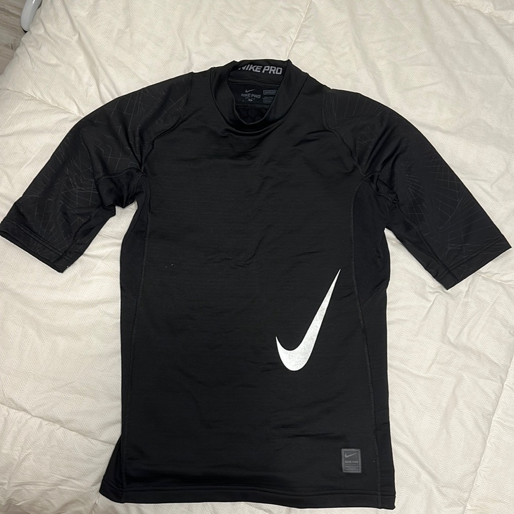 Nike Compression Stay Warm 1/2 sleeve shirt